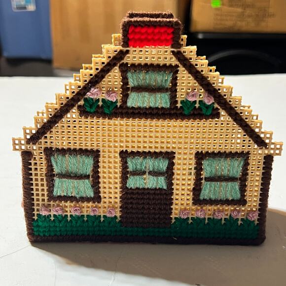 Vintage Handmade Plastic Canvas Yarn Cottage House letter mail coaster Decor - Picture 10 of 14